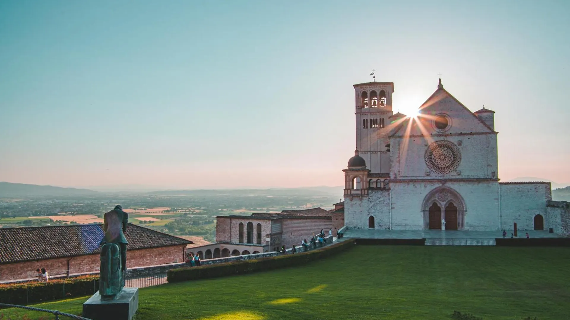 Casa vacanze La Grande Finestra - Appartamento con giardino Chiusi Italia